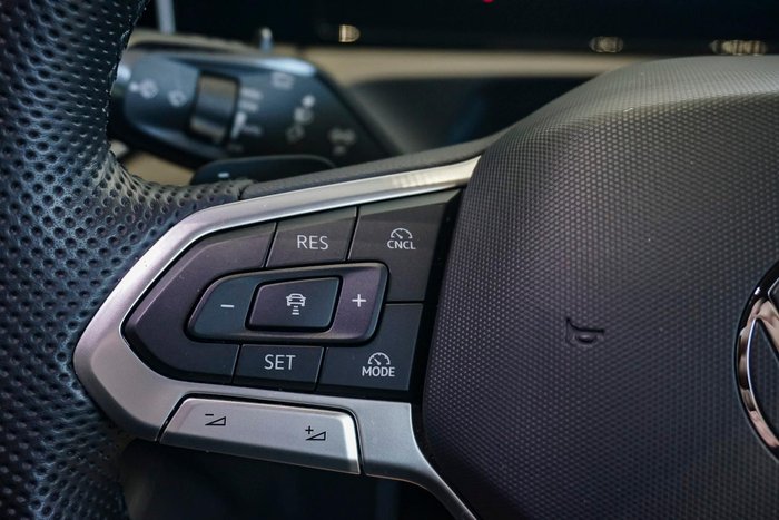 2025 Volkswagen Tiguan 150TSI R-Line