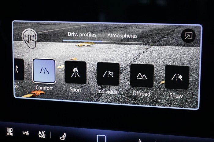 2025 Volkswagen Tiguan 150TSI R-Line