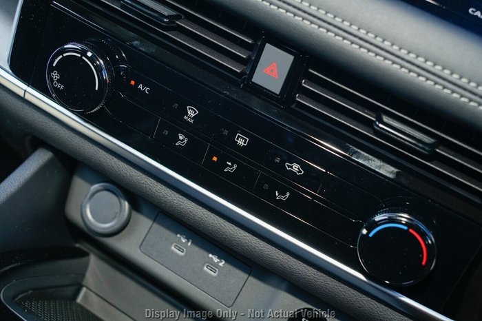 2026 Nissan X-TRAIL ST