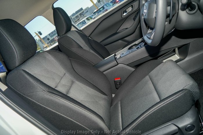 2026 Nissan X-TRAIL ST