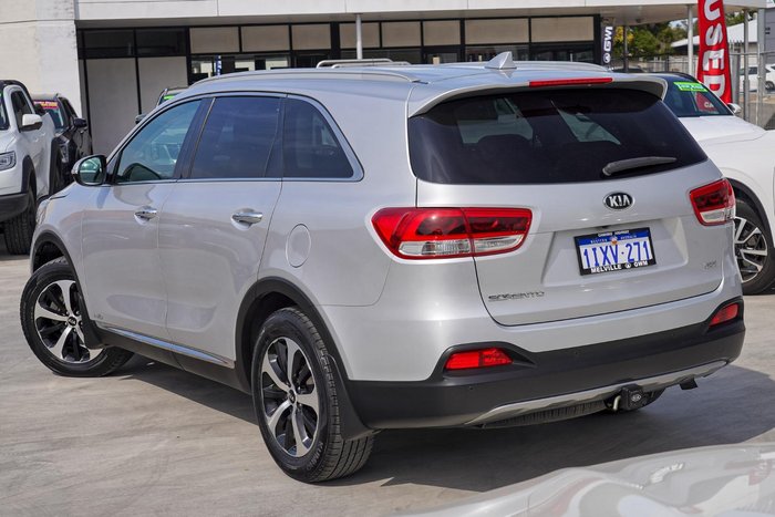 2016 Kia Sorento SLi