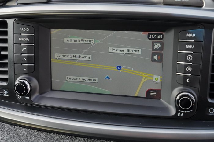 2016 Kia Sorento SLi