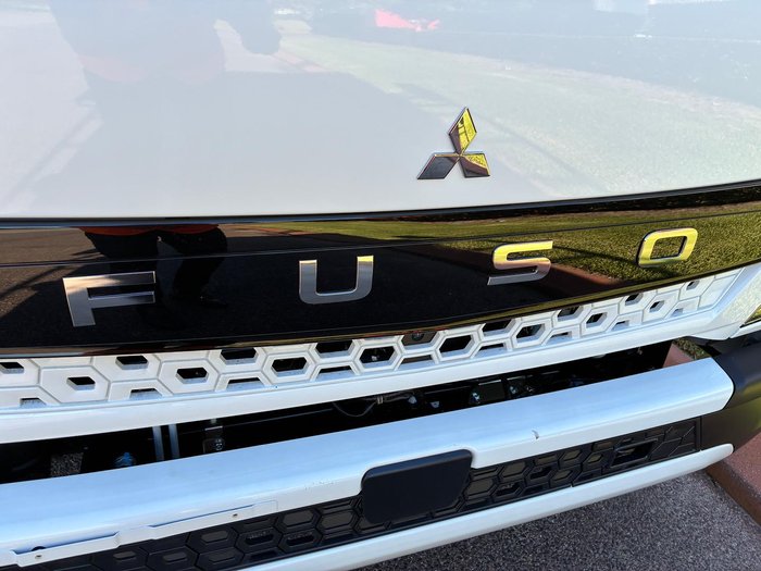 2026 Fuso Canter 815 White