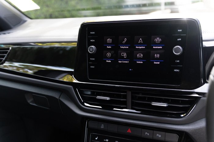 2025 Volkswagen T-Roc 140TSI R-Line