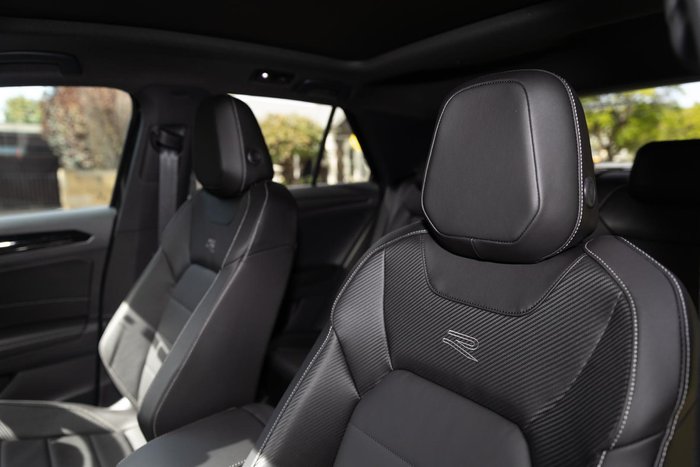 2025 Volkswagen T-Roc 140TSI R-Line