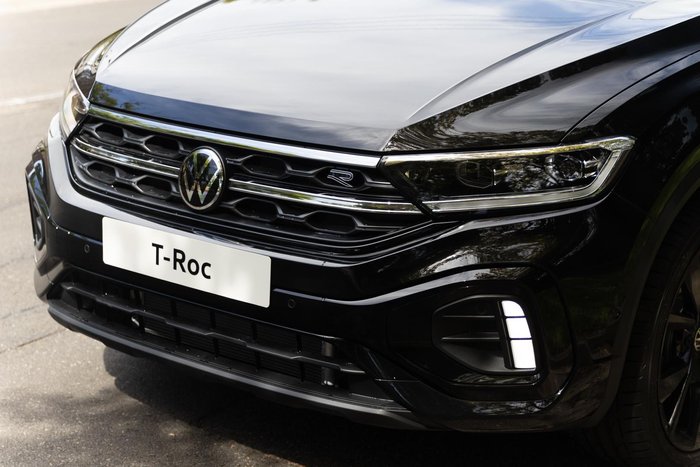 2025 Volkswagen T-Roc 140TSI R-Line