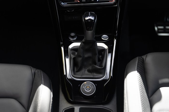 2025 Volkswagen T-Roc 140TSI R-Line