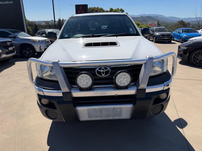 2014 Toyota Hilux SR KUN26R MY14 4X4 Dual Range Glacier White