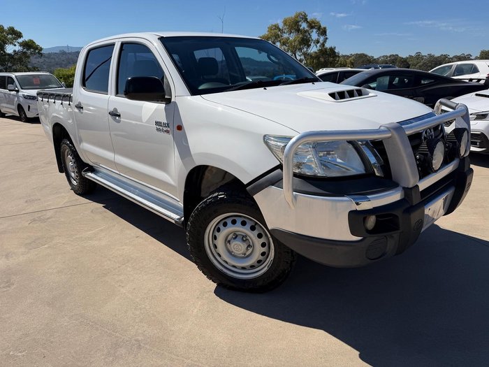 2014 Toyota Hilux SR