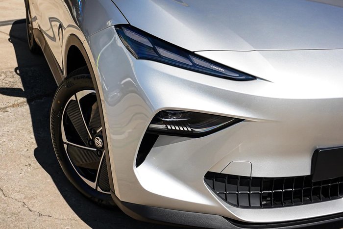 2025 MG MGS5 EV Essence 49