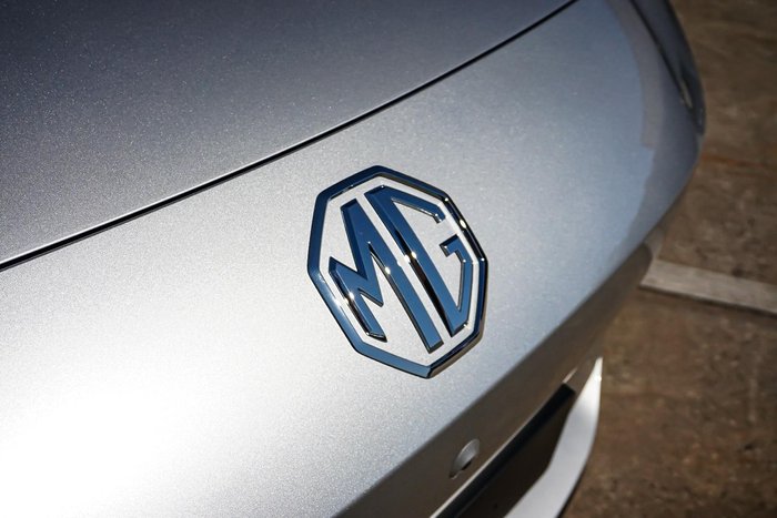 2025 MG MGS5 EV Essence 49