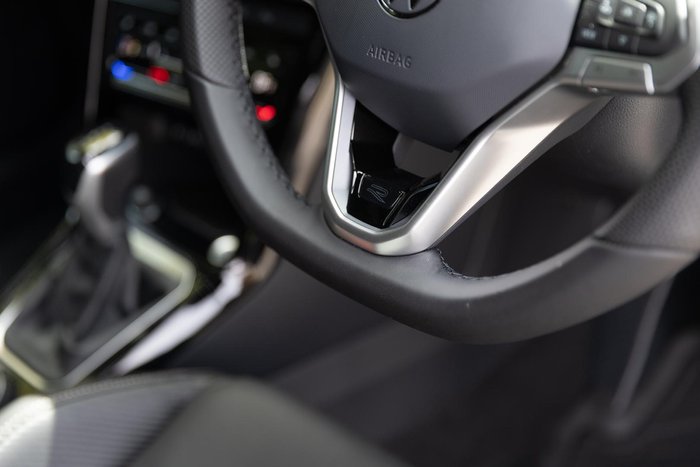 2025 Volkswagen T-Roc 140TSI R-Line