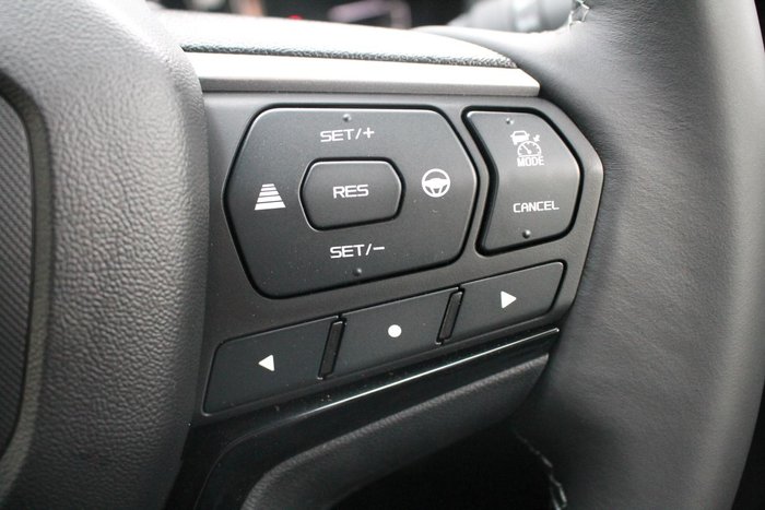 2025 Isuzu MU-X LS-T