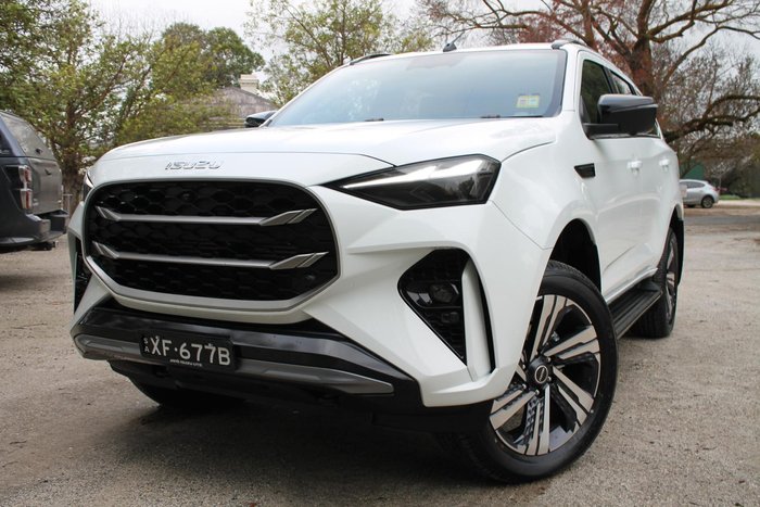 2025 Isuzu MU-X LS-T