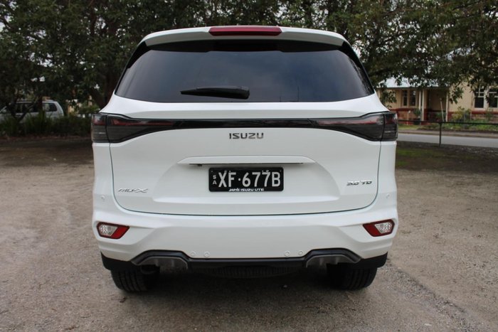 2025 Isuzu MU-X LS-T