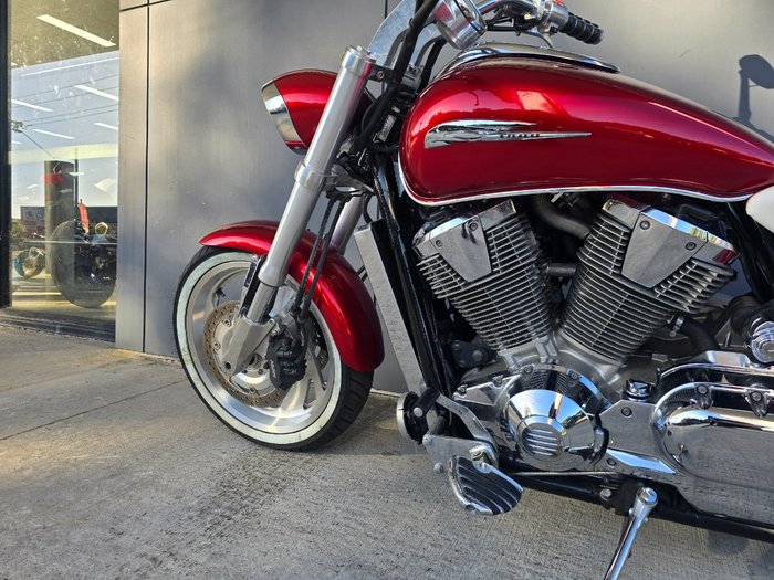 2002 Honda VTX1800C RED