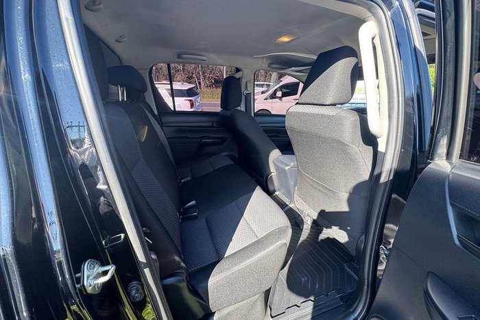 2023 Toyota Hilux Workmate