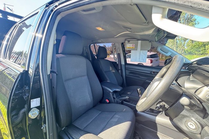 2023 Toyota Hilux Workmate