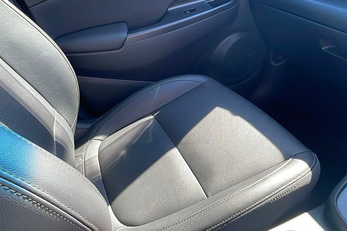 2022 Hyundai Kona Elite