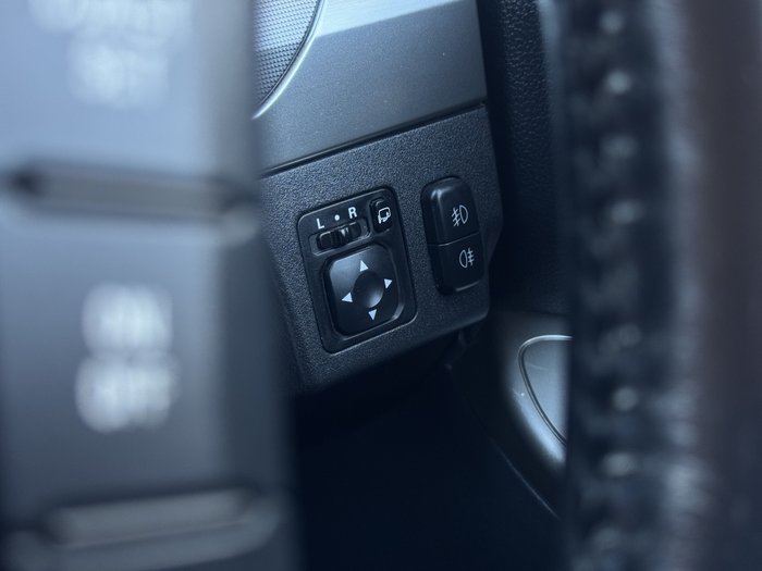 2020 Mitsubishi Pajero GLS