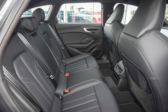 2025 Audi A5 TFSI 200kW S line