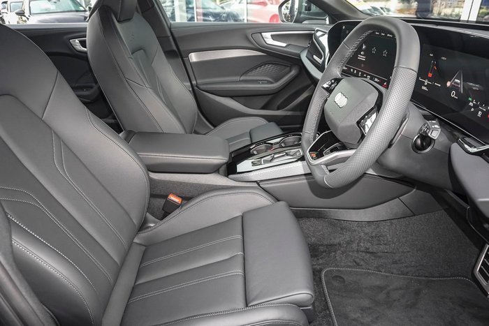 2025 Audi A5 TFSI 200kW S line