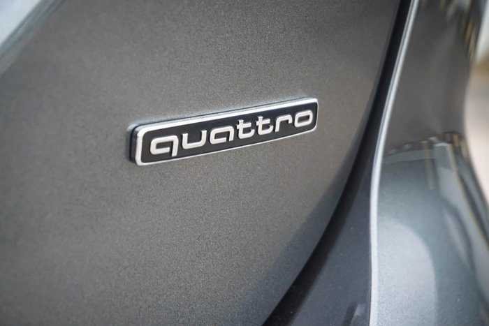 2025 Audi A5 TFSI 200kW S line