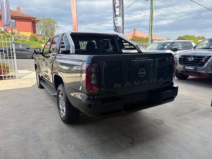 2026 Nissan Navara ST