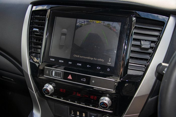 2023 Mitsubishi Pajero Sport GLS