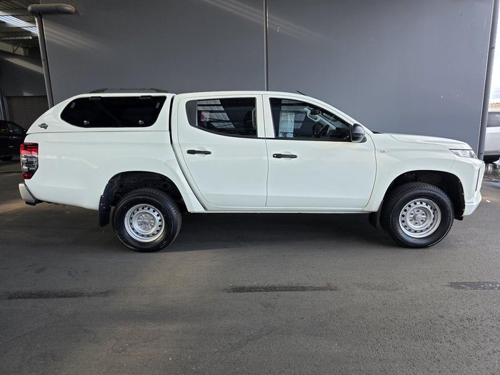 2019 Mitsubishi Triton GLX ADAS