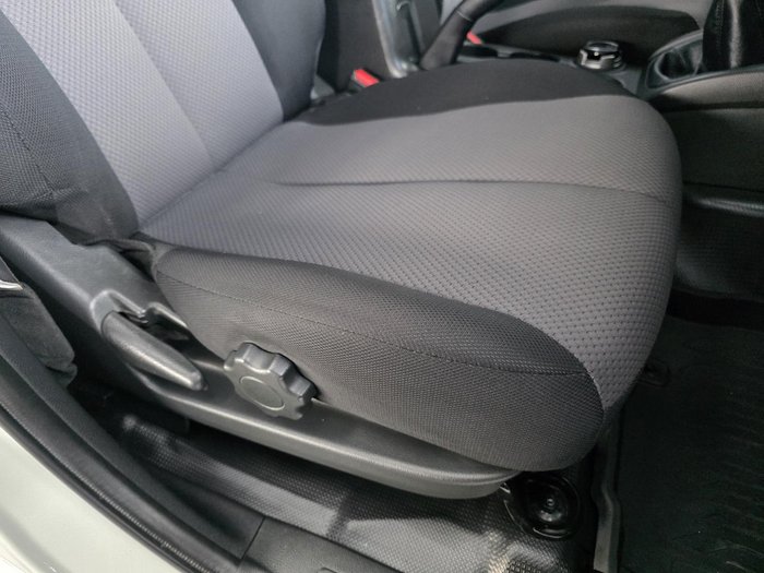 2019 Mitsubishi Triton GLX ADAS