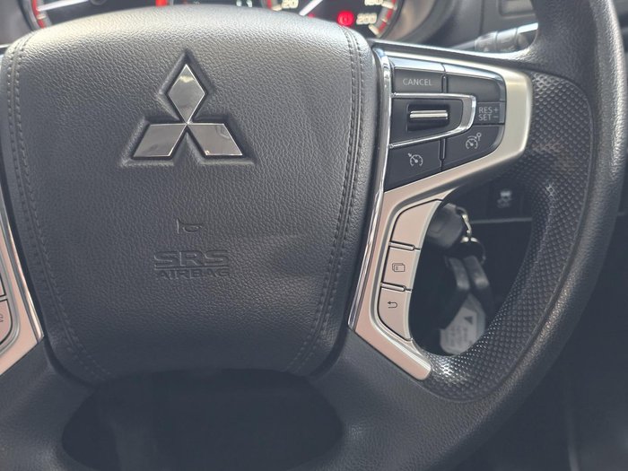 2019 Mitsubishi Triton GLX ADAS