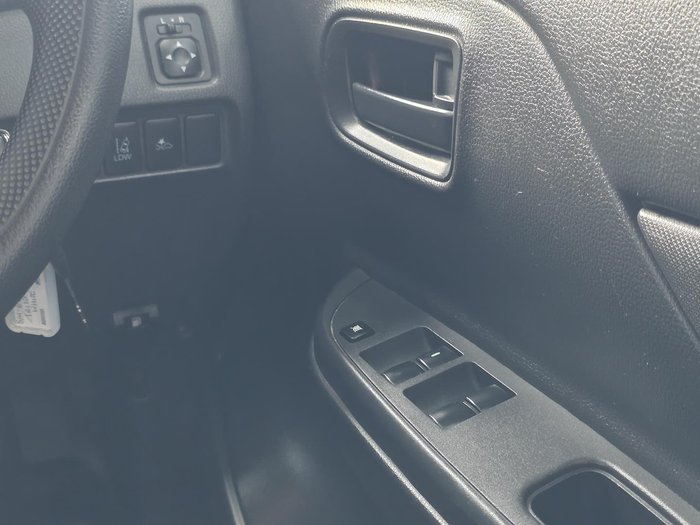 2019 Mitsubishi Triton GLX ADAS