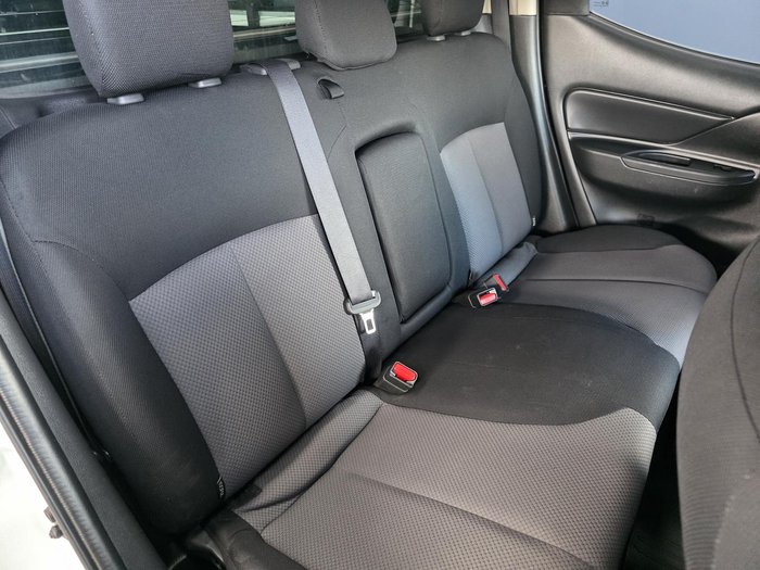 2019 Mitsubishi Triton GLX ADAS