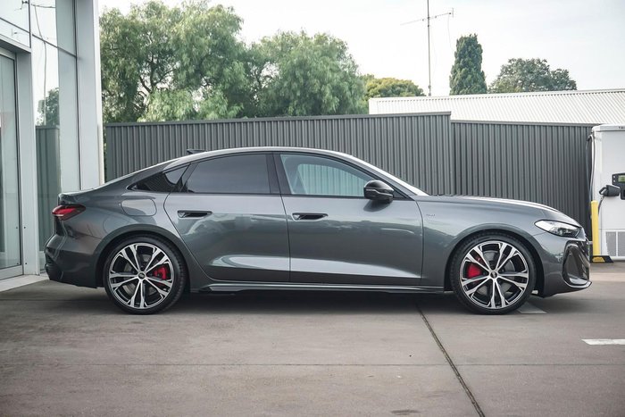 2025 Audi A5 e-hybrid S-Line