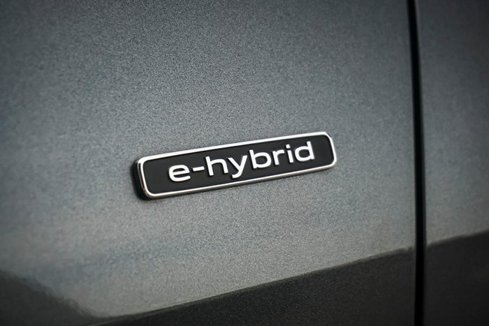 2025 Audi A5 e-hybrid S-Line