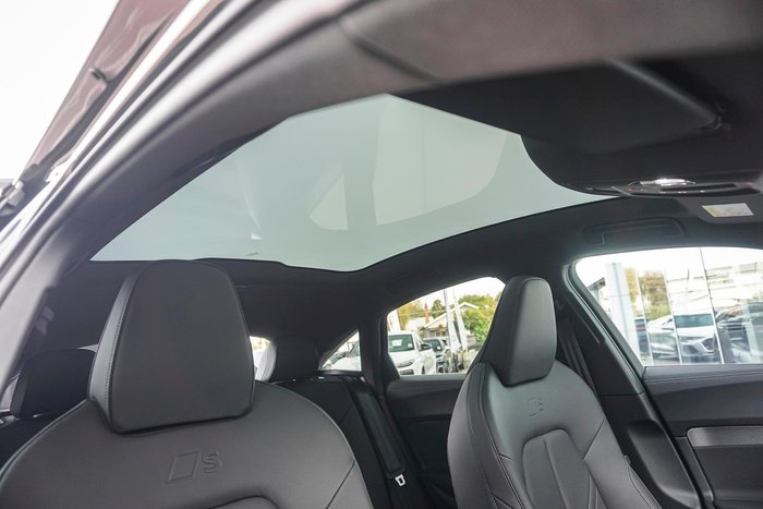 2025 Audi A5 e-hybrid S-Line