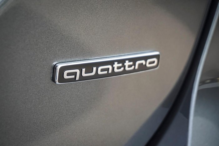 2025 Audi A5 e-hybrid S-Line