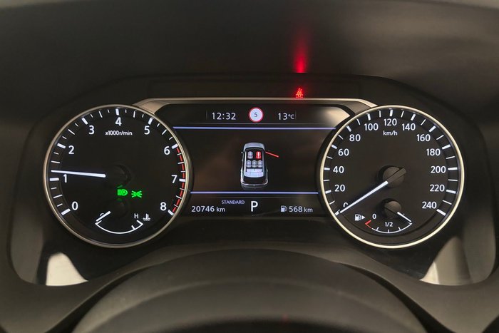 2025 Nissan X-TRAIL ST