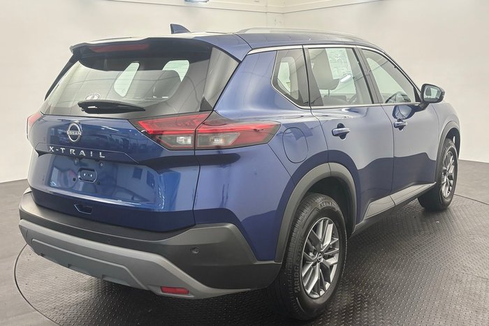2025 Nissan X-TRAIL ST