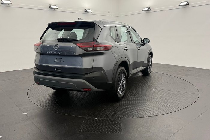 2025 Nissan X-TRAIL ST