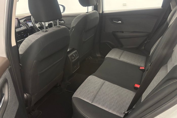 2025 Nissan X-TRAIL ST