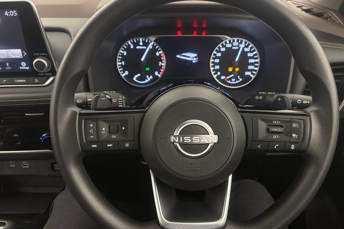 2025 Nissan X-TRAIL ST