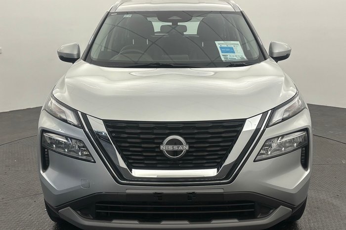 2025 Nissan X-TRAIL ST