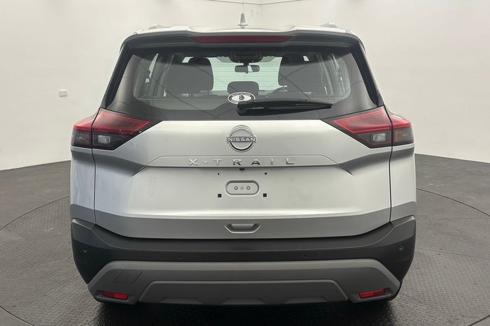 2025 Nissan X-TRAIL ST