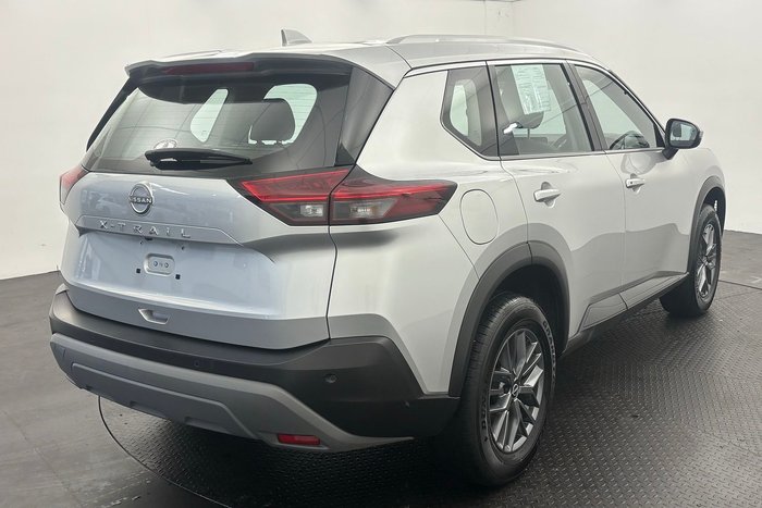 2025 Nissan X-TRAIL ST