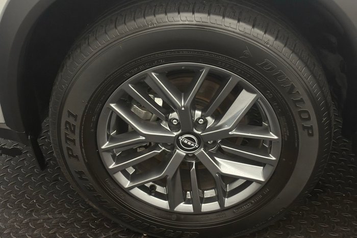 2025 Nissan X-TRAIL ST