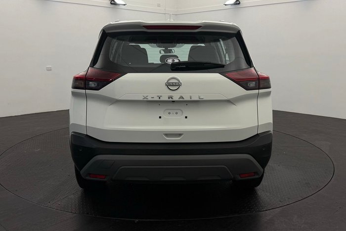 2024 Nissan X-TRAIL ST