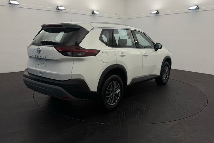 2024 Nissan X-TRAIL ST