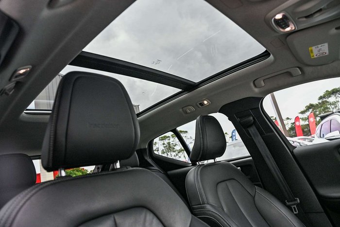 2019 Volvo XC40 T4 Inscription